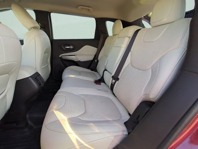 2016 Jeep Cherokee Overland