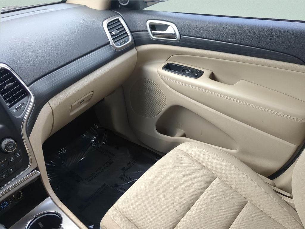 2019 Jeep Grand Cherokee Laredo E
