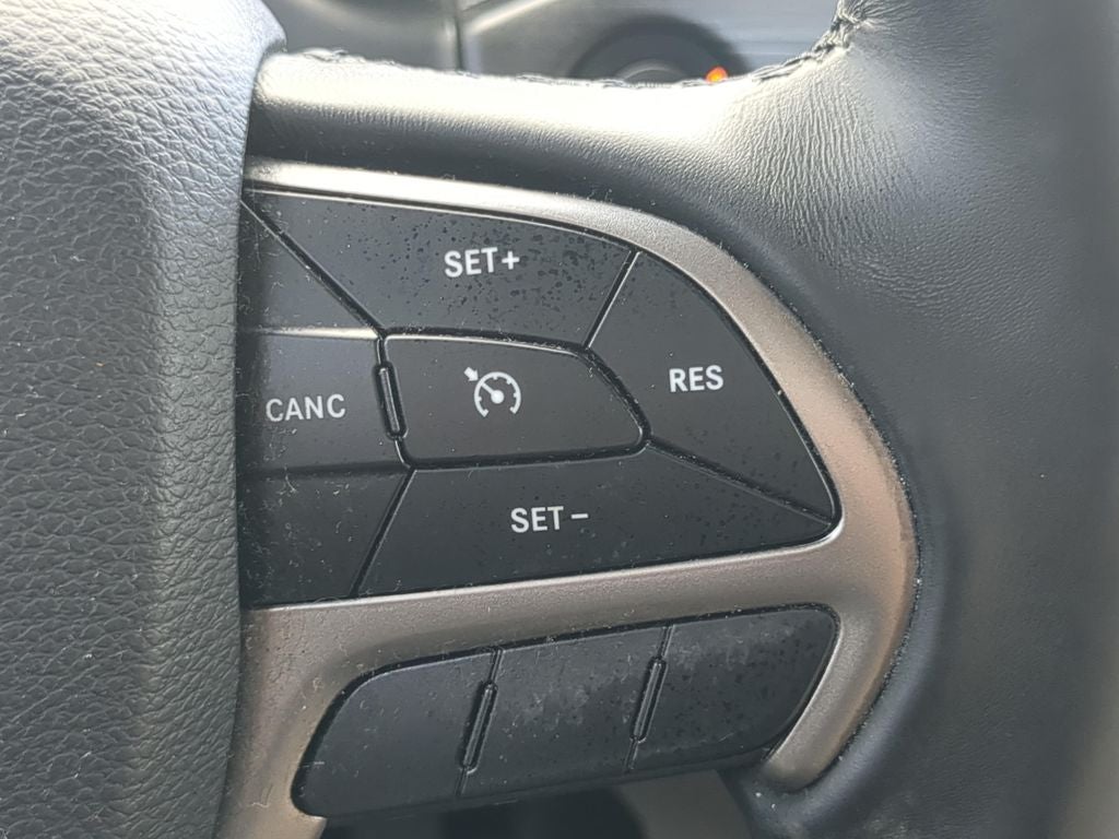 2019 Jeep Grand Cherokee Laredo E