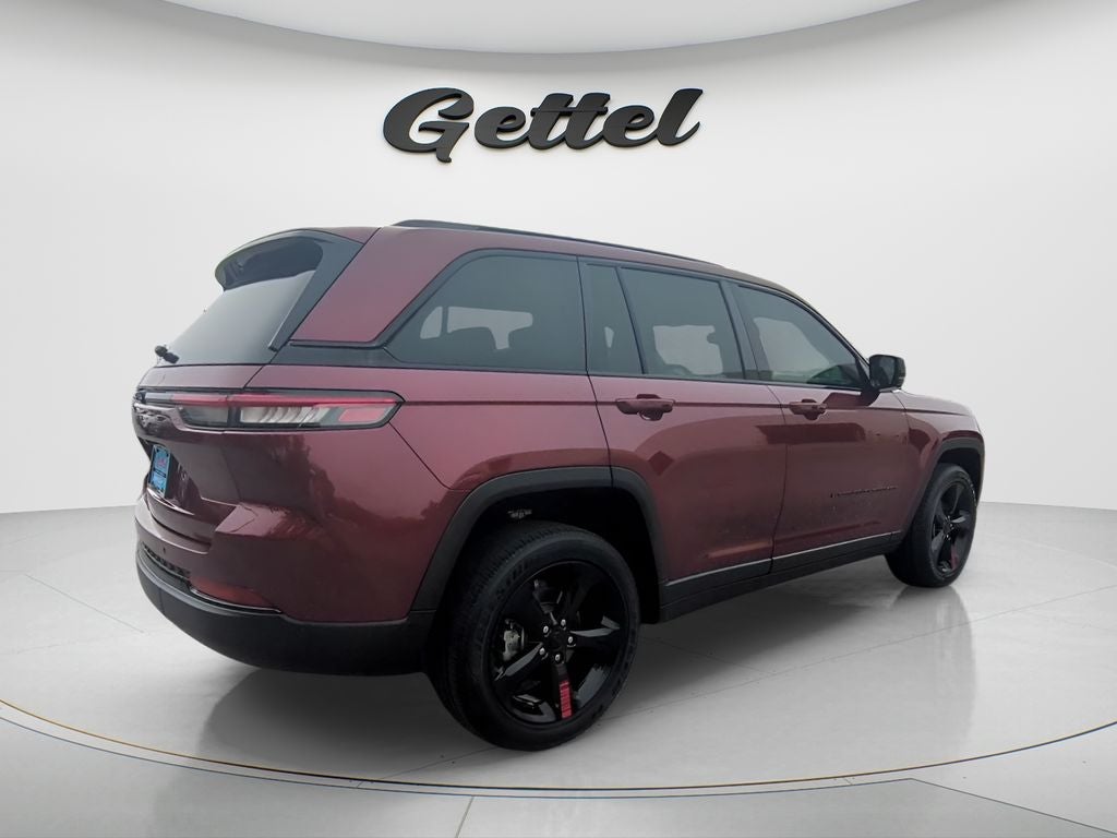 2023 Jeep Grand Cherokee Altitude