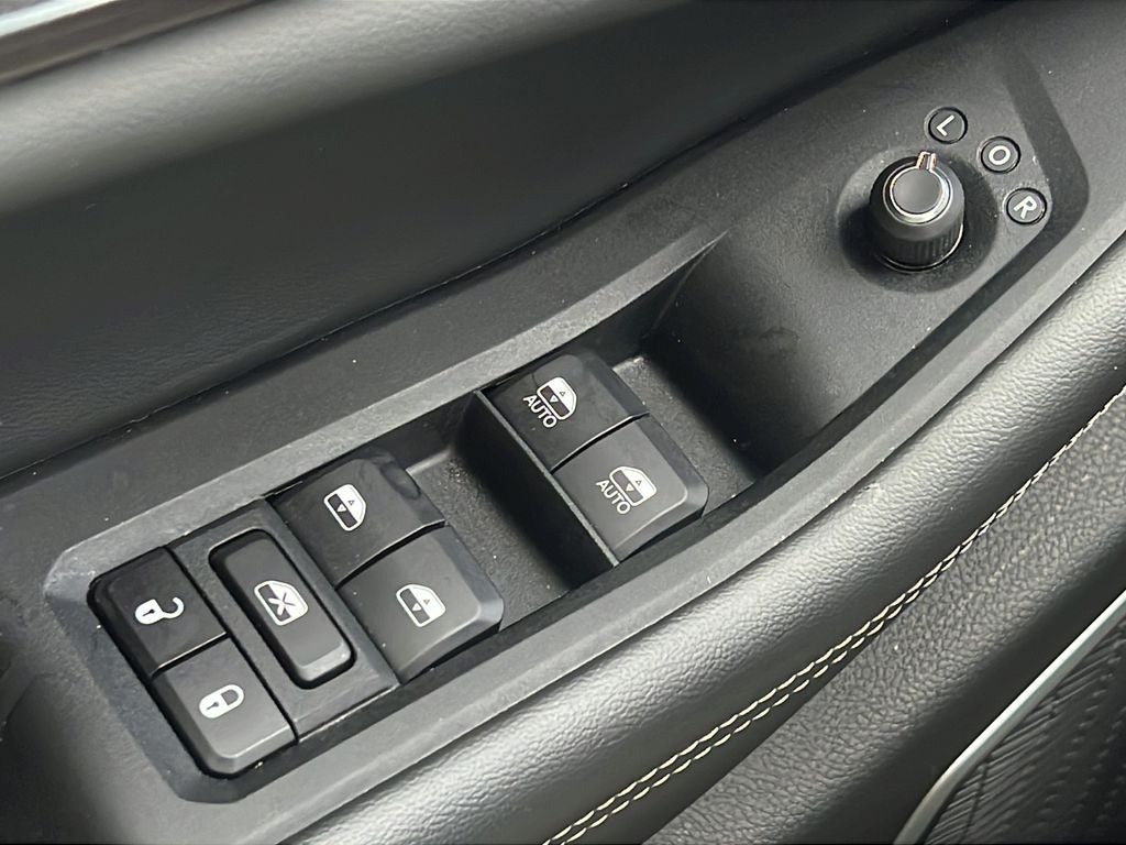 2022 Jeep Grand Cherokee L Laredo