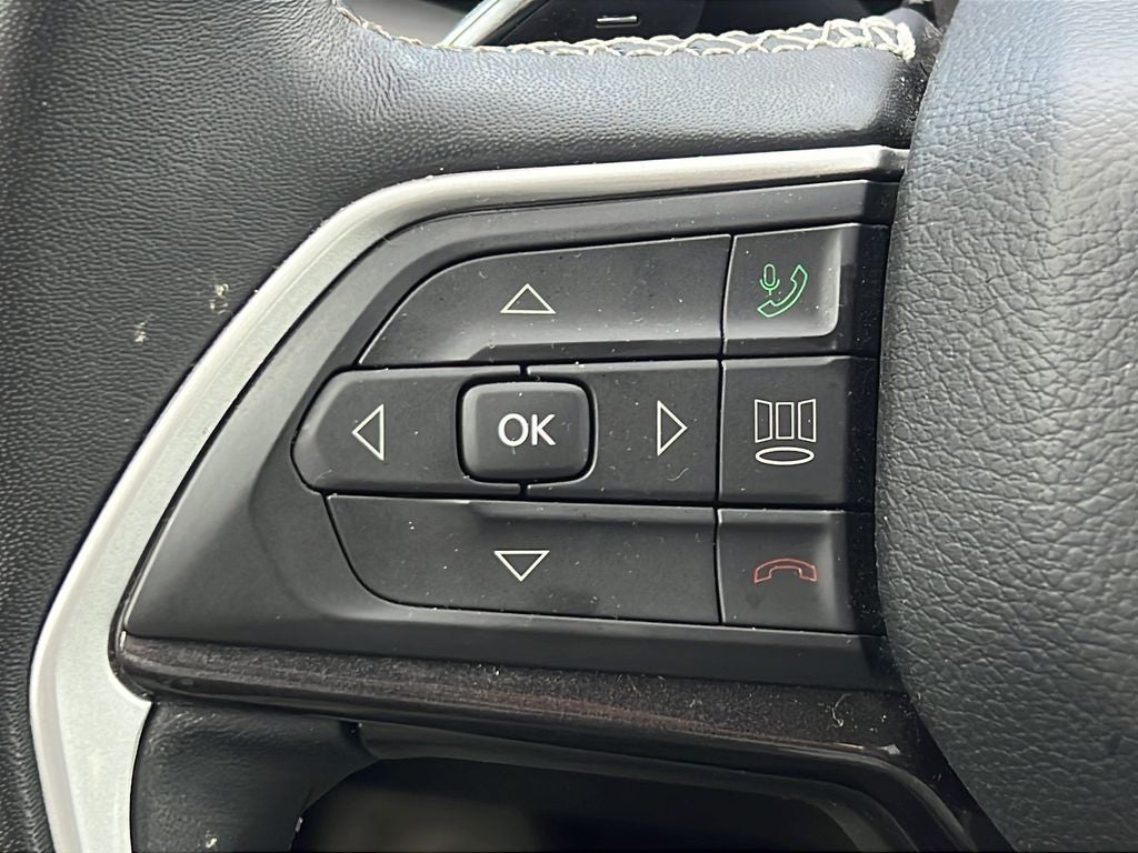 2022 Jeep Grand Cherokee L Laredo
