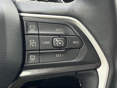 2022 Jeep Grand Cherokee L Laredo