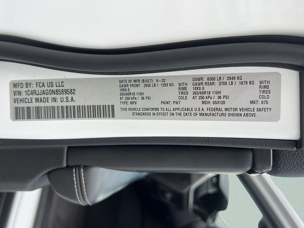 2022 Jeep Grand Cherokee L Laredo