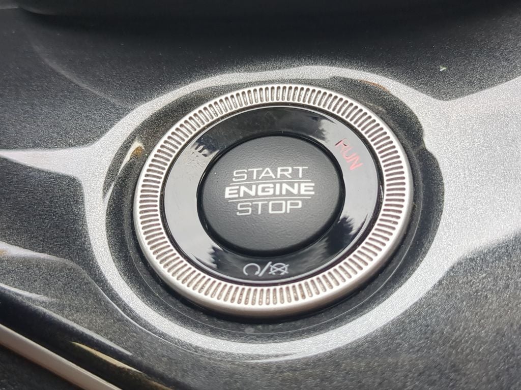 2021 Jeep Grand Cherokee L Laredo