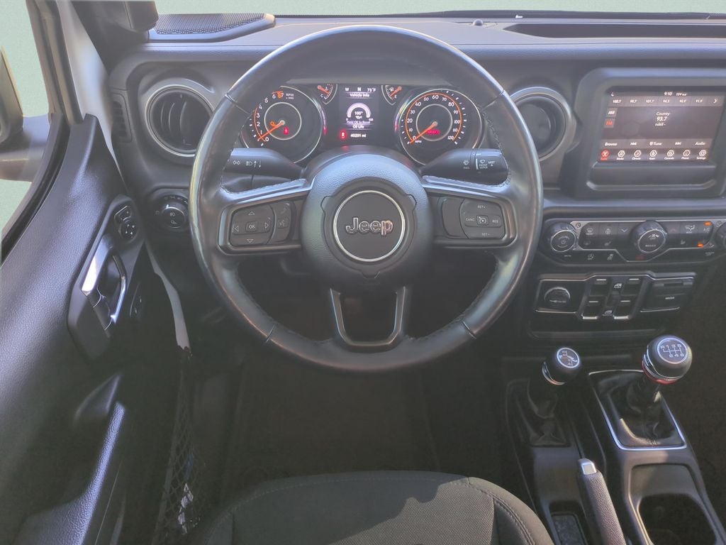 2022 Jeep Gladiator Willys