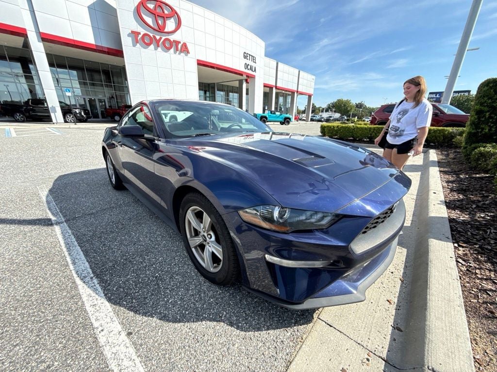 2020 Ford Mustang EcoBoost