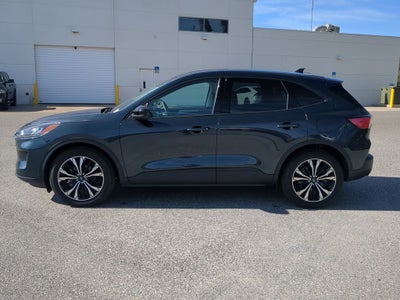 2022 Ford Escape SE