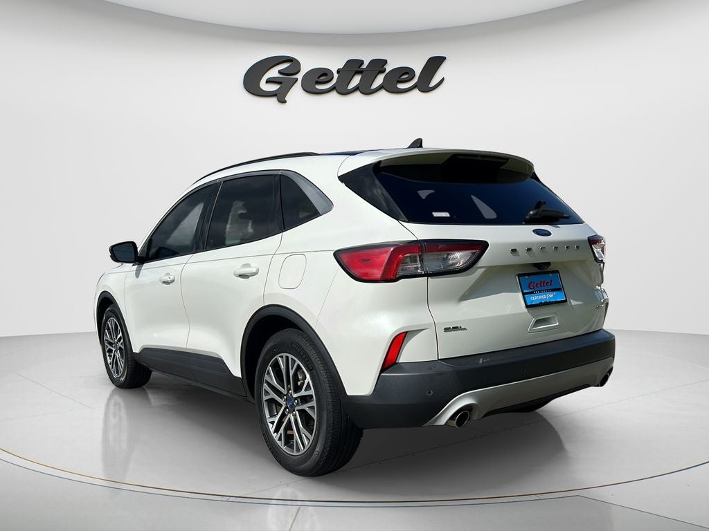 2020 Ford Escape SEL