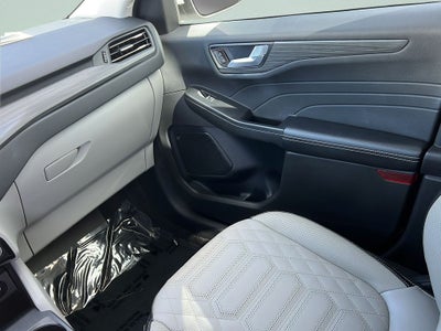2023 Ford Escape Platinum