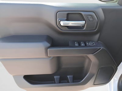 2025 Chevrolet Silverado Custom