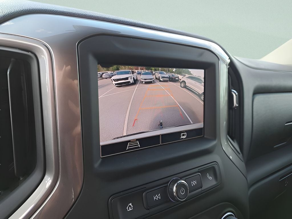 2025 Chevrolet Silverado Custom