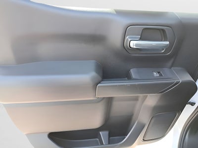 2025 Chevrolet Silverado Custom