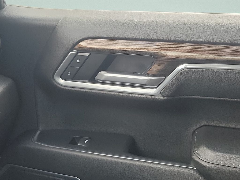 2025 Chevrolet Silverado 1500 LT LT1