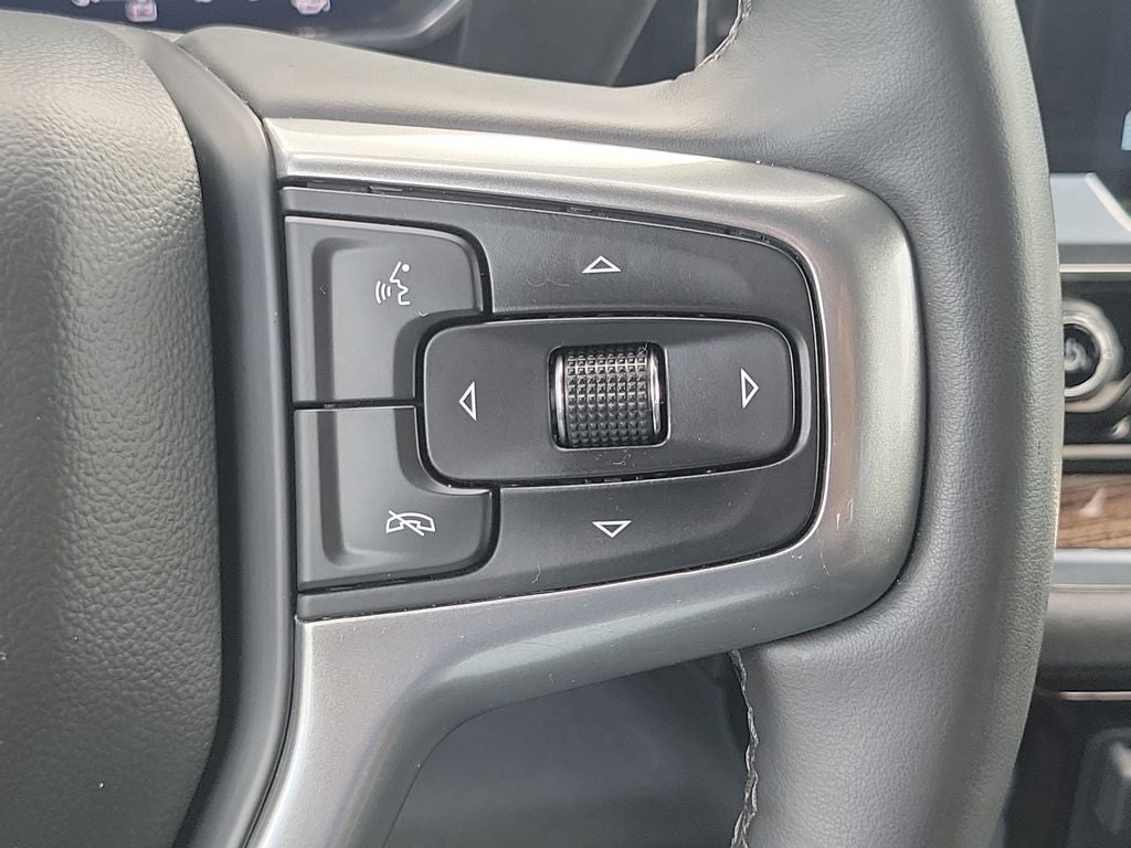 2025 Chevrolet Silverado 1500 LT LT1