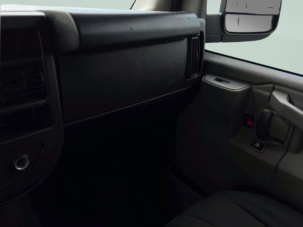 2023 Chevrolet Express Work Van Cargo