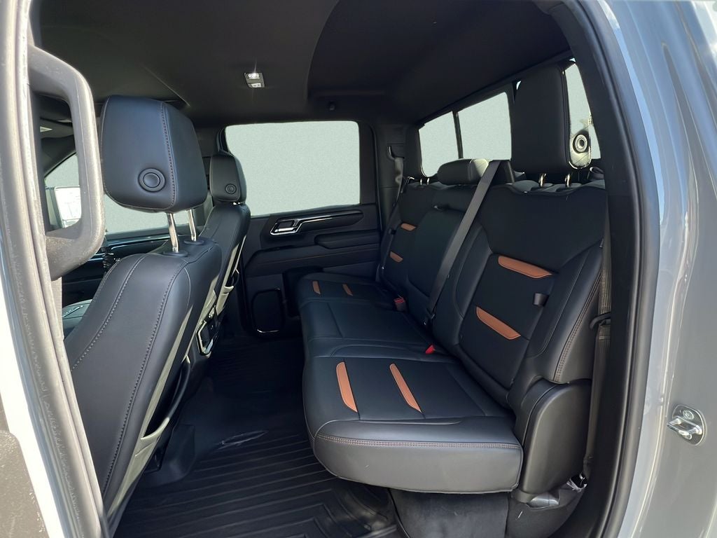 2024 GMC Sierra HD AT4