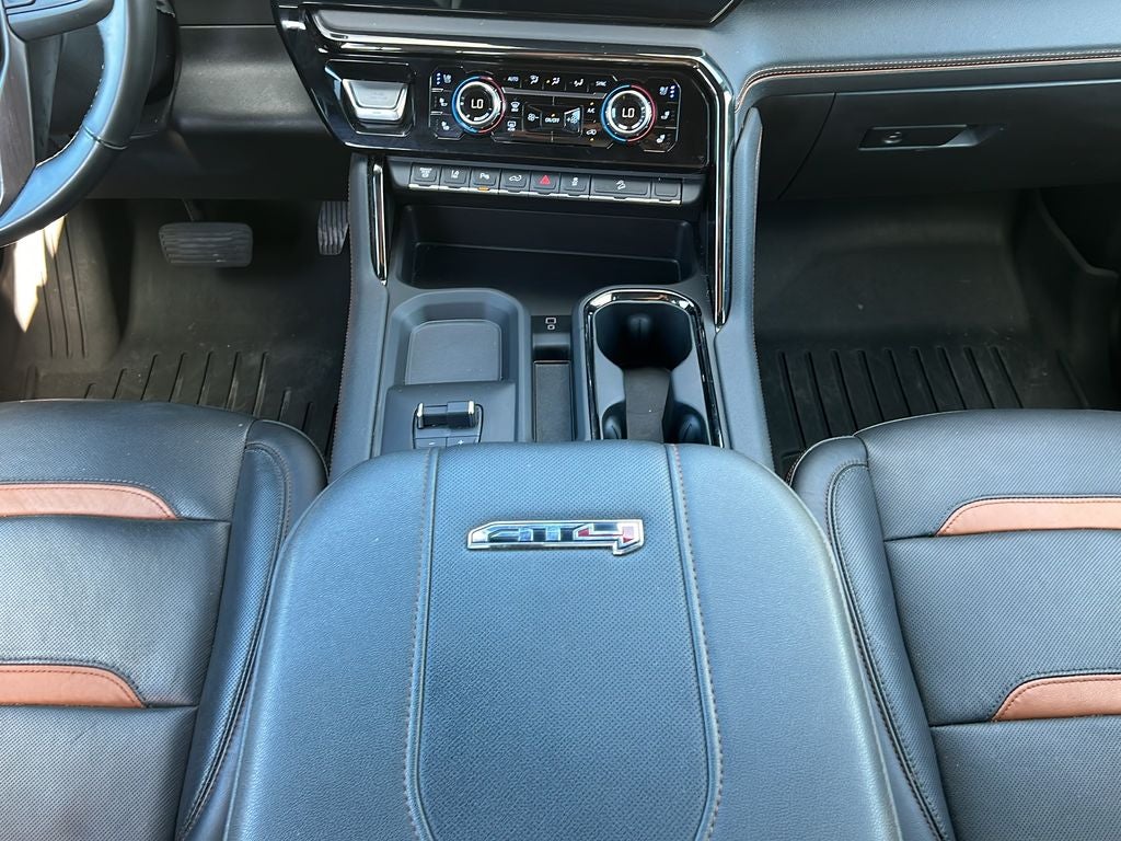 2024 GMC Sierra HD AT4