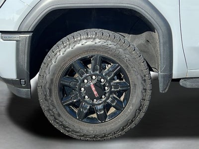 2024 GMC Sierra HD AT4