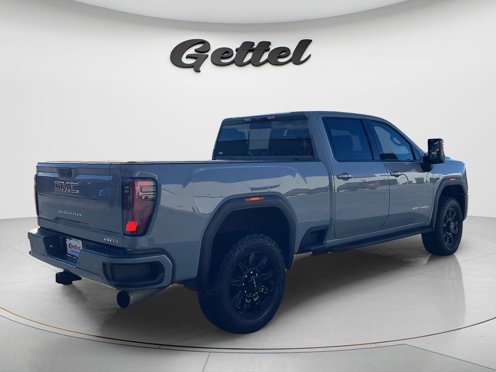 2024 GMC Sierra HD AT4