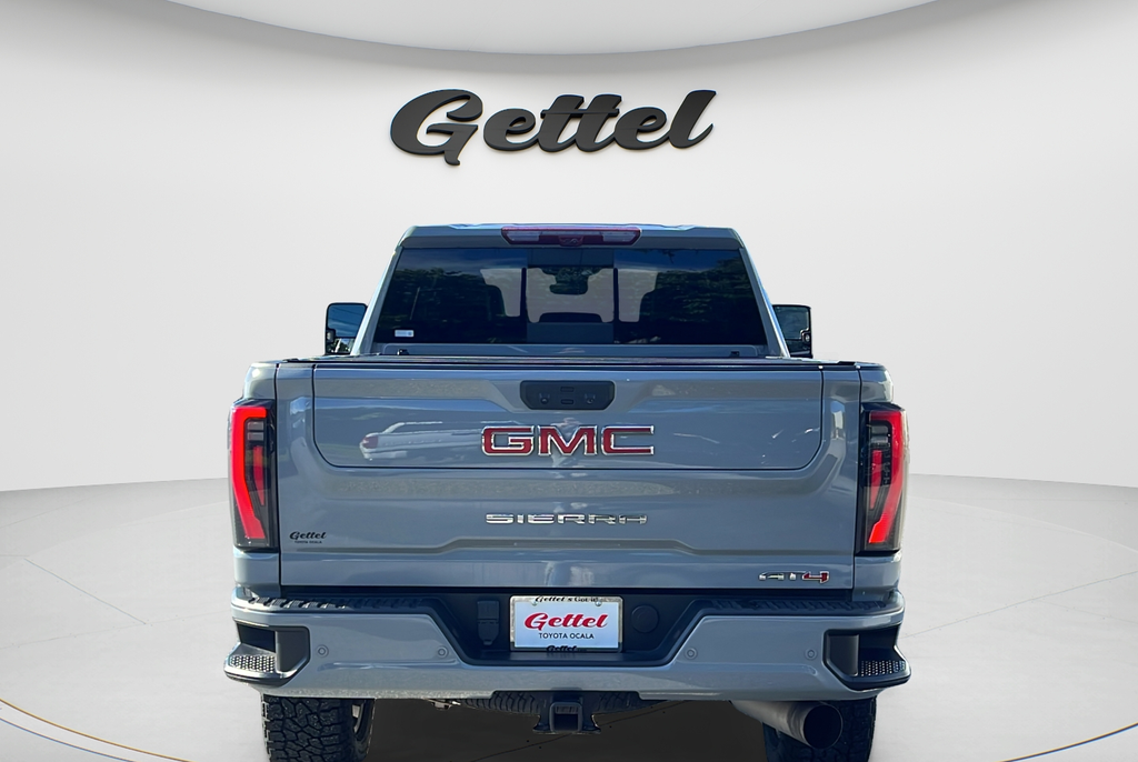 2024 GMC Sierra HD AT4