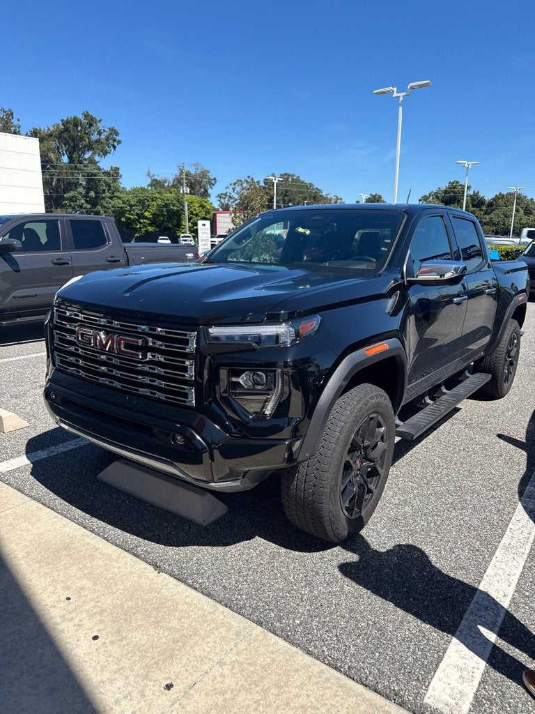 2023 GMC Canyon Denali