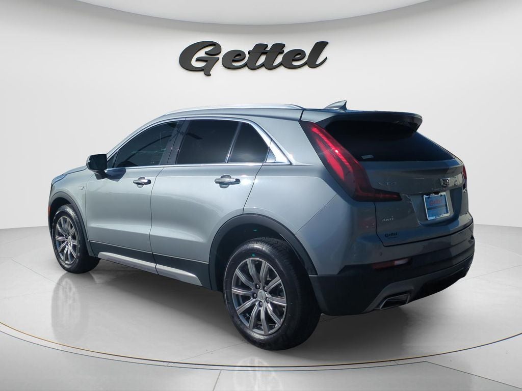 2023 Cadillac XT4 Premium Luxury