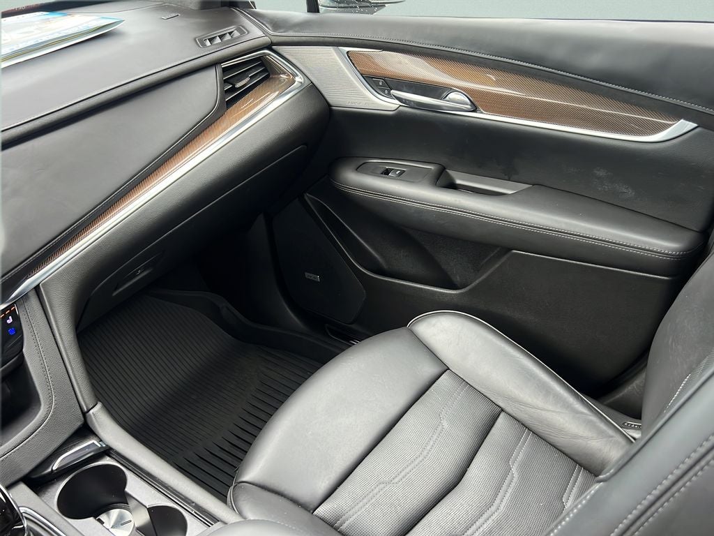2021 Cadillac XT5 Sport