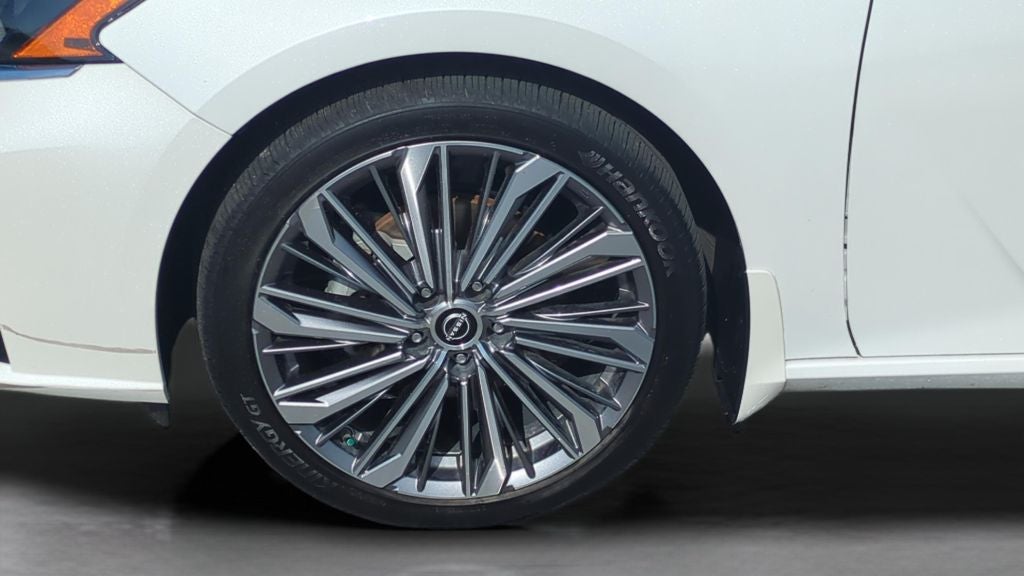 2024 Nissan Altima 2.5 SL