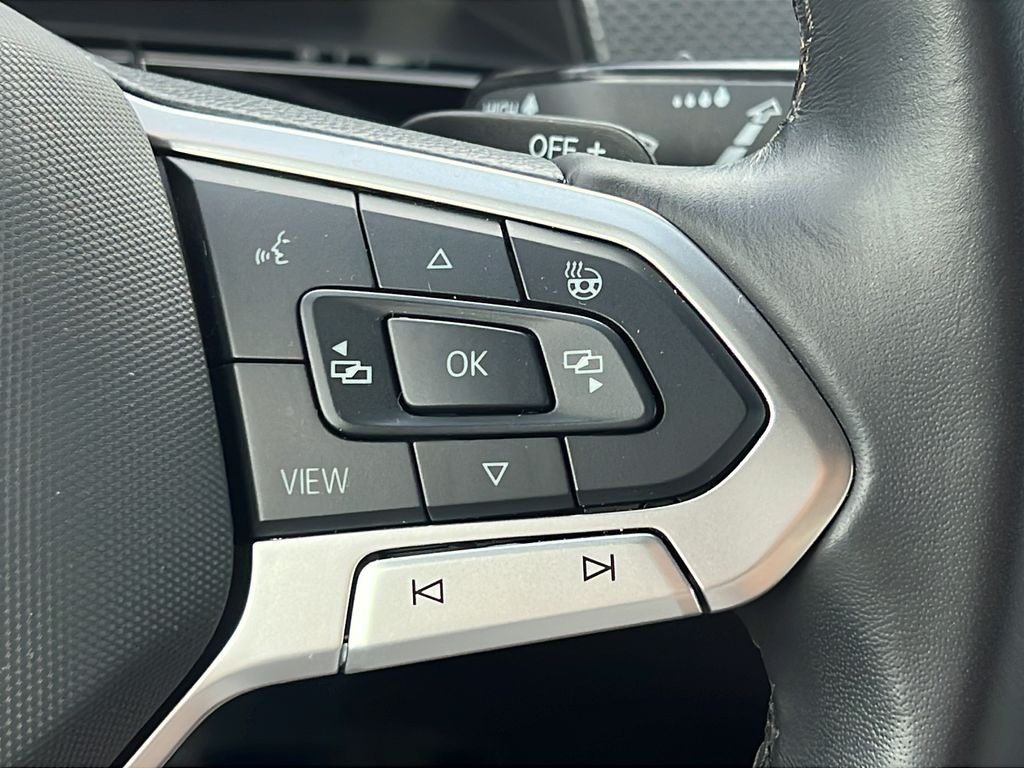 2024 Volkswagen Atlas Cross Sport 2.0T SEL Premium R-Line