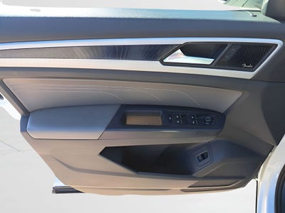 2023 Volkswagen Atlas 3.6L V6 SEL Premium R-Line