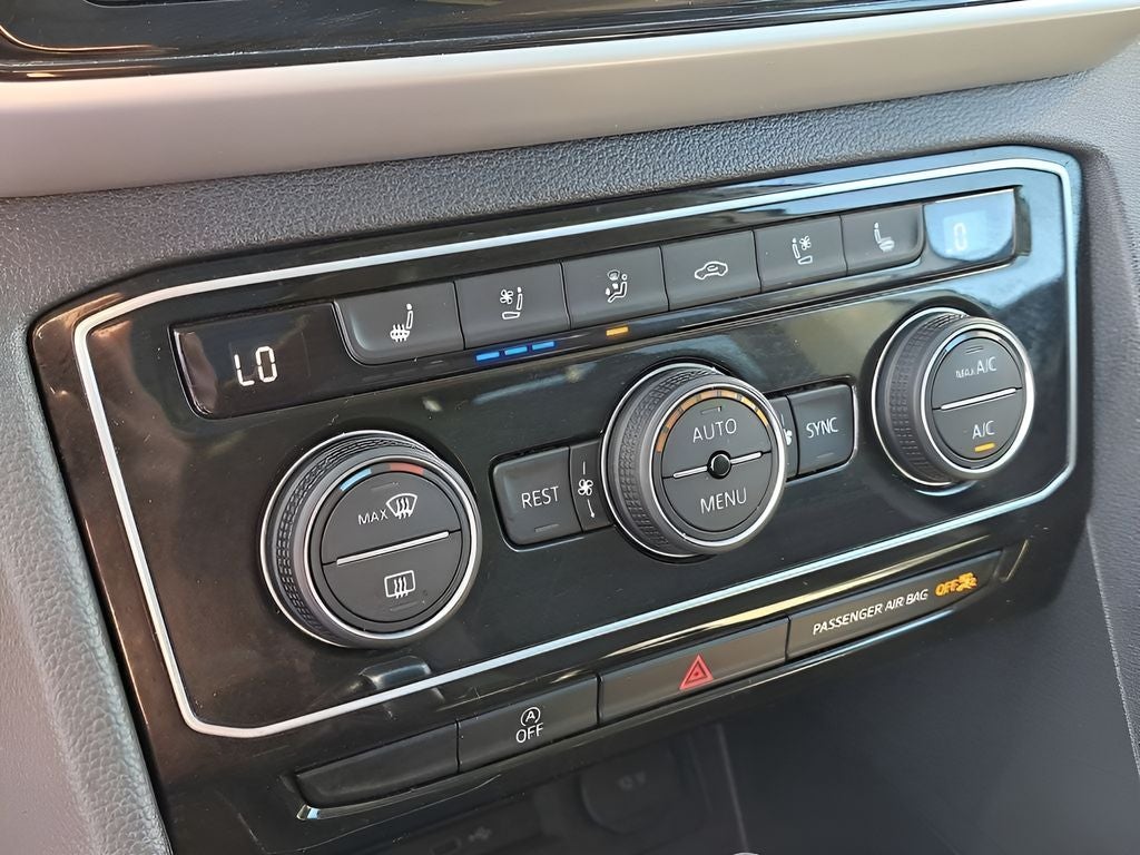 2023 Volkswagen Atlas 3.6L V6 SEL Premium R-Line