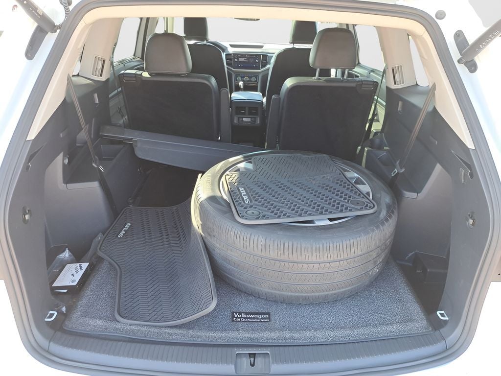 2023 Volkswagen Atlas 3.6L V6 SEL Premium R-Line