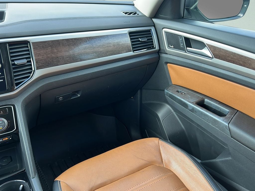 2018 Volkswagen Atlas SEL Premium 4Motion