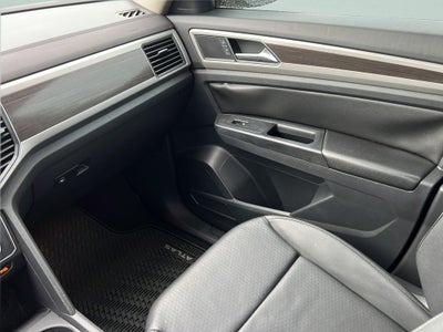 2019 Volkswagen Atlas 2.0T SE w/Technology w/Technology