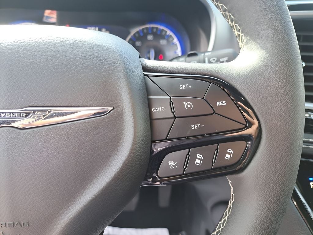 2025 Chrysler Pacifica Limited