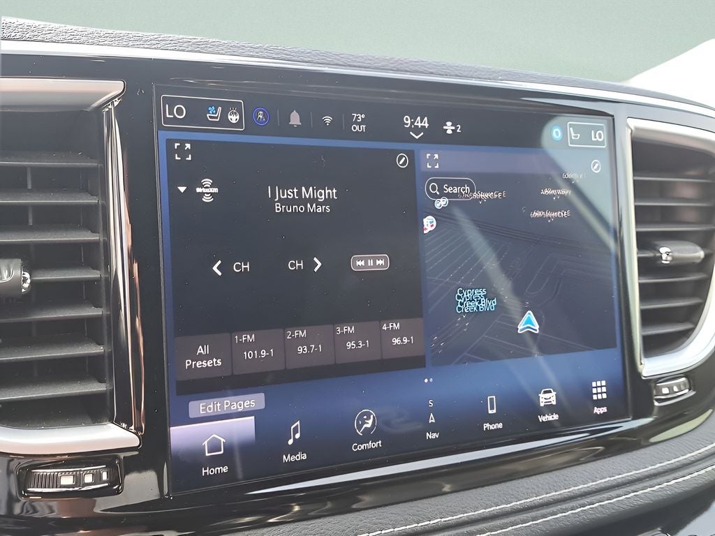 2025 Chrysler Pacifica Limited