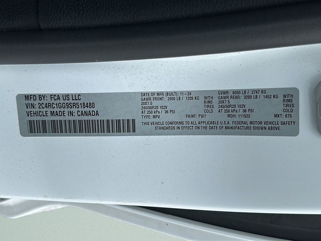 2025 Chrysler Pacifica Limited