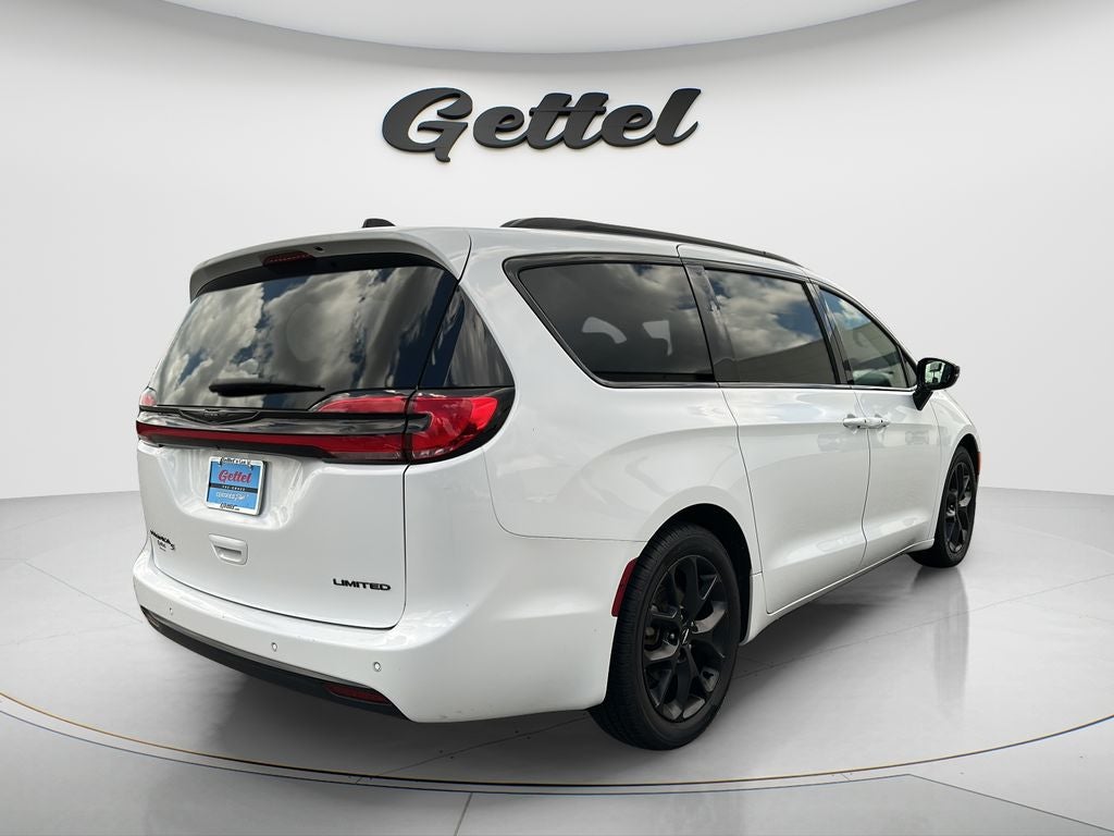 2025 Chrysler Pacifica Limited