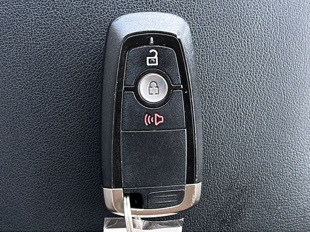 2020 Ford Edge SE