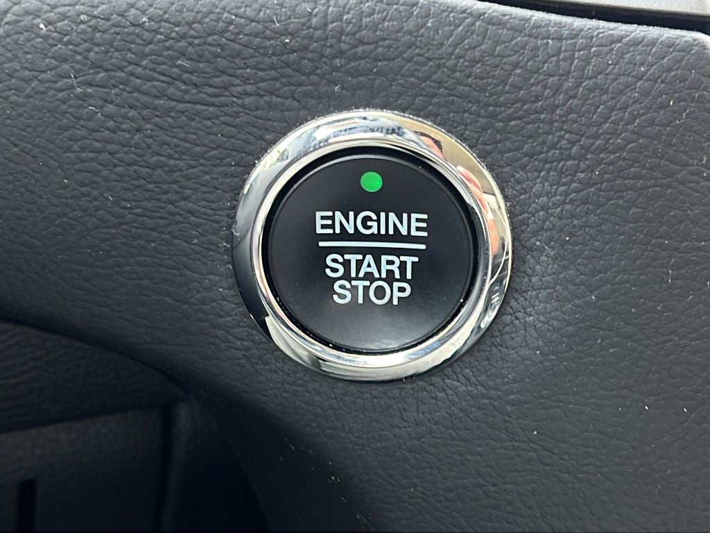2020 Ford Edge SE