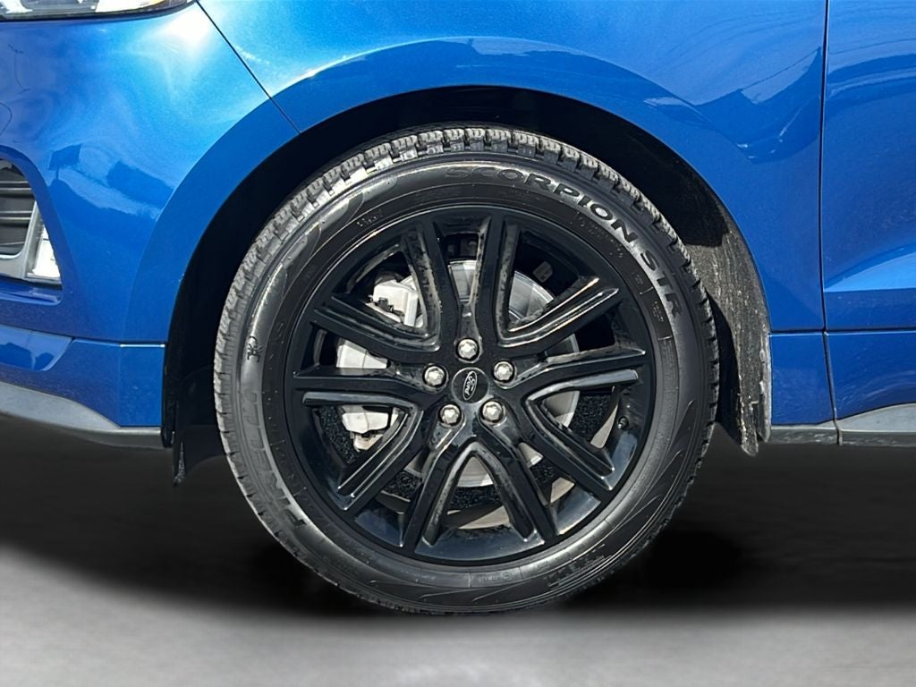 2022 Ford Edge ST Line