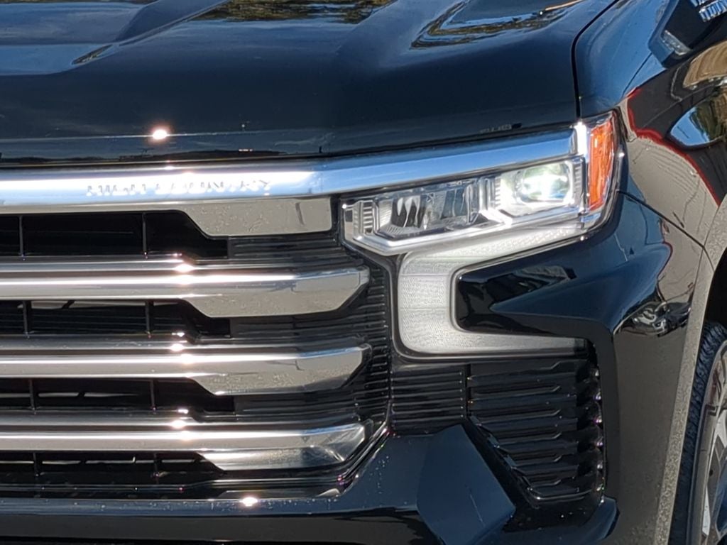 2025 Chevrolet Silverado High Country