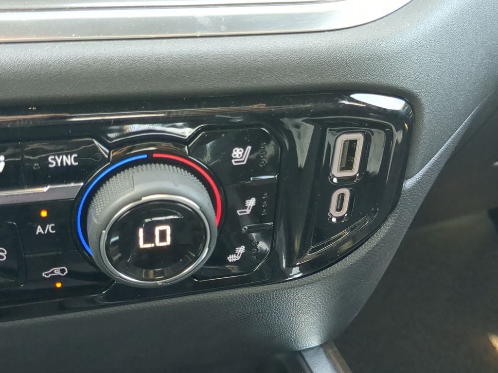 2025 Chevrolet Silverado High Country