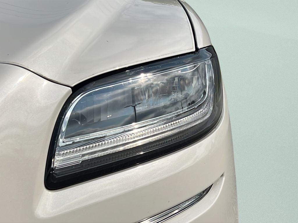 2020 Lincoln Nautilus Standard