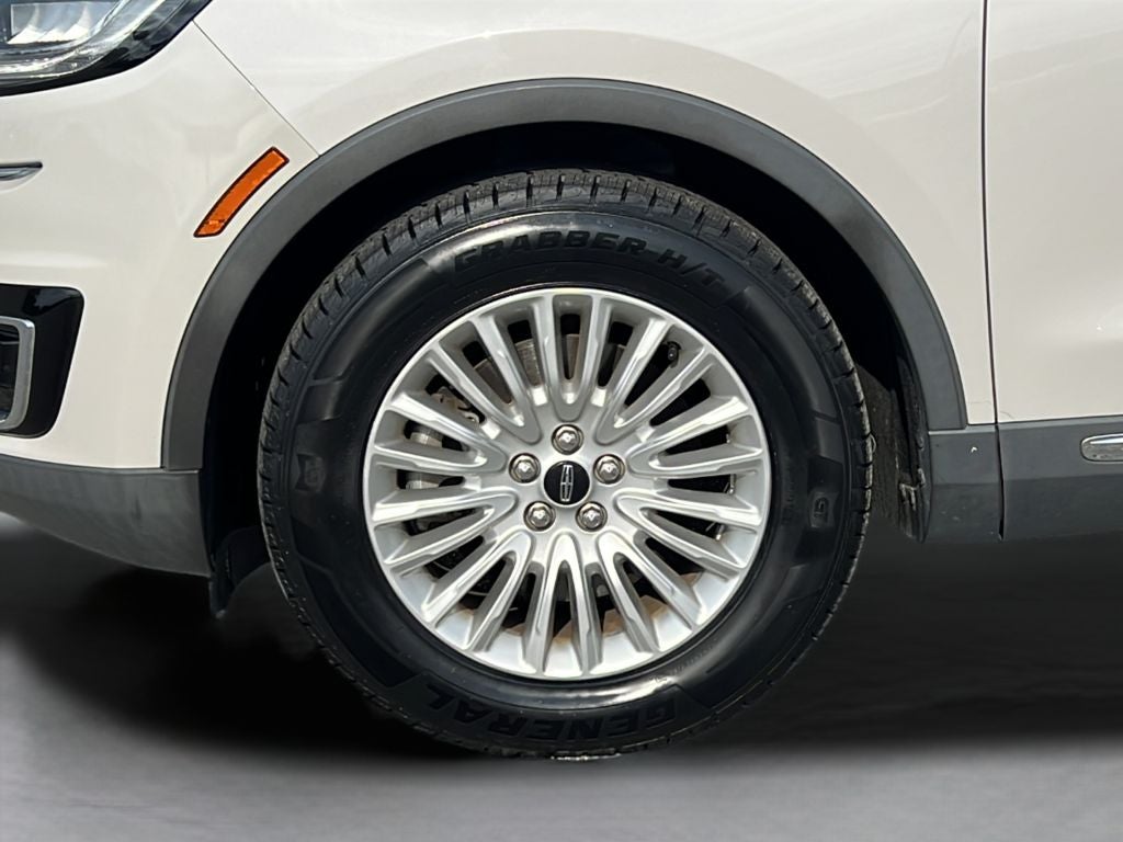2020 Lincoln Nautilus Standard
