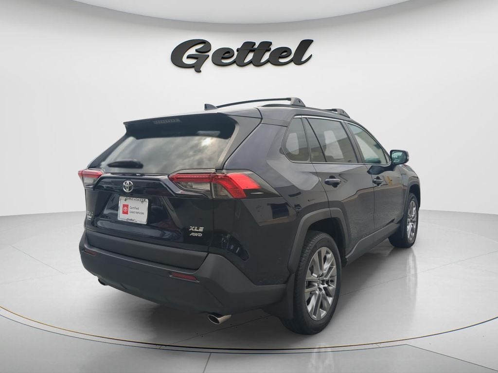 2025 Toyota RAV4 XLE Premium