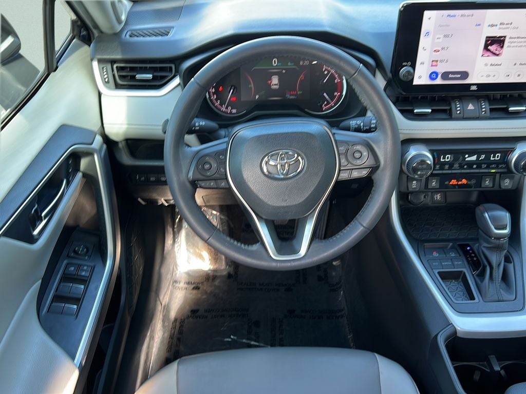 2023 Toyota RAV4 XLE Premium