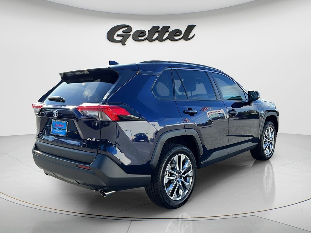 2023 Toyota RAV4 XLE Premium