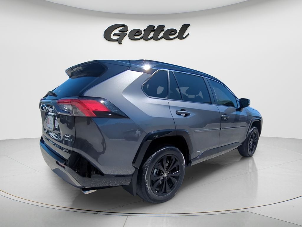 2022 Toyota RAV4 HYBRID XSE